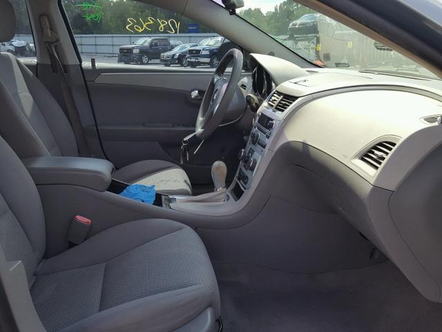 1G1ZG57B99F128134 - 2009 CHEVROLET MALIBU LS ვერცხლისფერი ფოტო 5