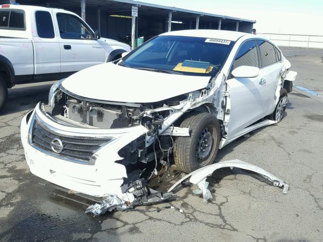 1N4AL3AP8FN369974 - 2015 NISSAN ALTIMA 2.5 WHITE photo 2