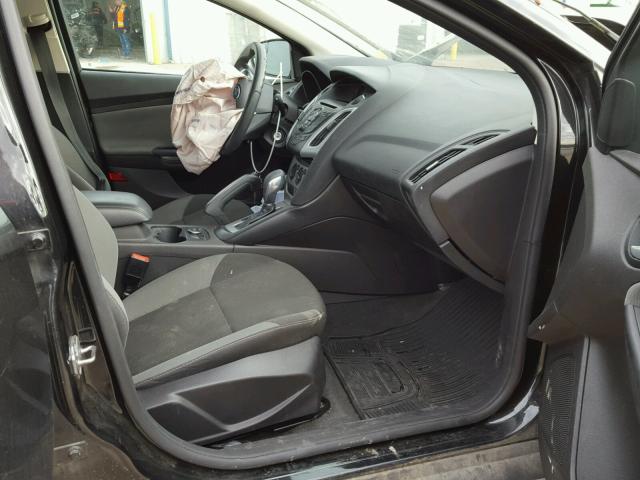 1FADP3K24DL332921 - 2013 FORD FOCUS SE BLACK photo 5