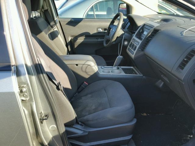 2FMDK36C98BB23638 - 2008 FORD EDGE SE SILVER photo 5