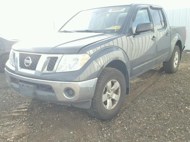 1N6AD0EV9AC409740 - 2010 NISSAN FRONTIER C GRAY photo 2