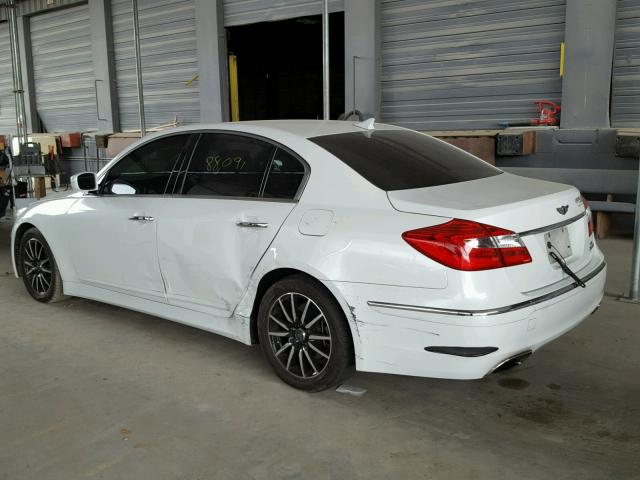 KMHGC4DD3CU157072 - 2012 HYUNDAI GENESIS 3. WHITE photo 3