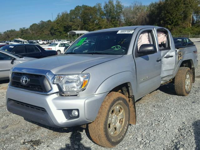 3TMLU4EN7DM120331 - 2013 TOYOTA TACOMA DOU SILVER photo 2