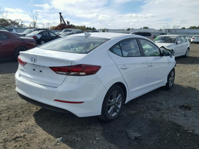 5NPD84LFXHH163142 - 2017 HYUNDAI ELANTRA SE WHITE photo 4