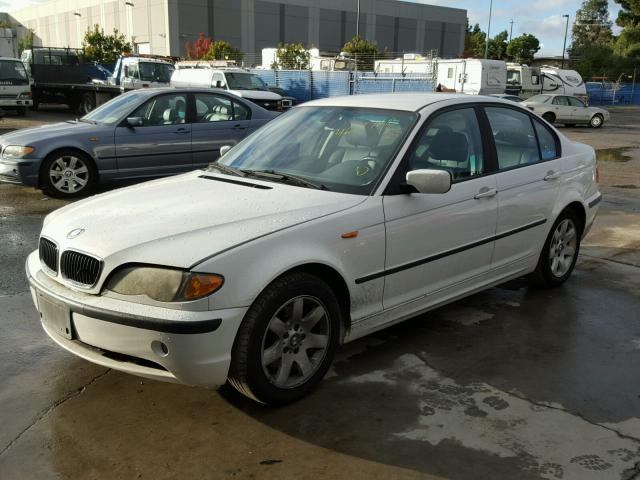 WBAET37434NH05665 - 2004 BMW 325 I WHITE photo 2