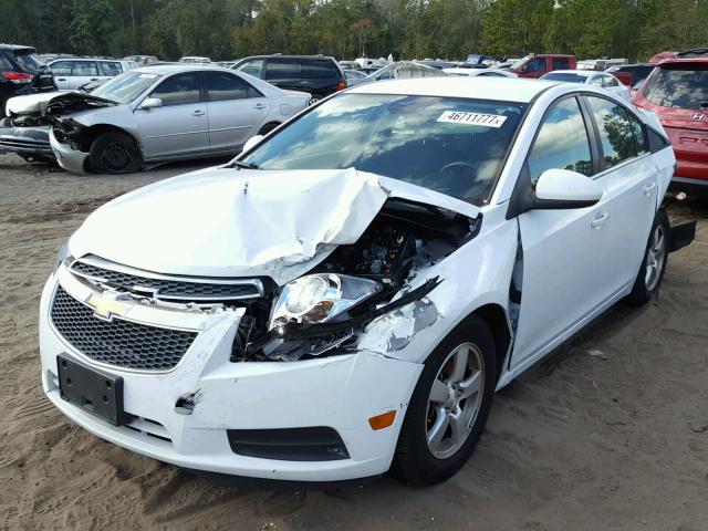 1G1PC5SB4D7294025 - 2013 CHEVROLET CRUZE LT WHITE photo 2