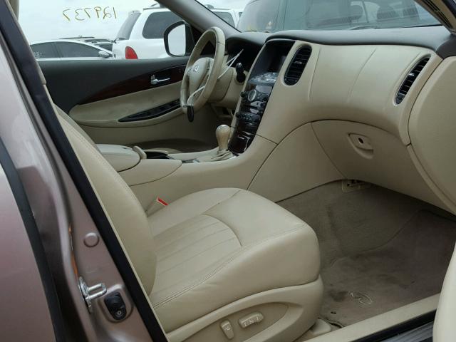 JNKAJ09F78M358272 - 2008 INFINITI EX35 BASE BEIGE photo 5