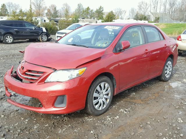 2T1BU4EE8DC113876 - 2013 TOYOTA COROLLA BA RED photo 2