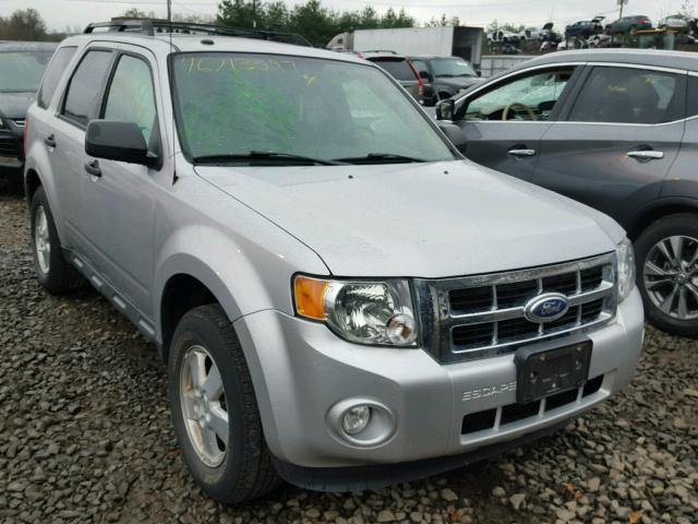 1FMCU9D79BKC46979 - 2011 FORD ESCAPE XLT SILVER photo 1