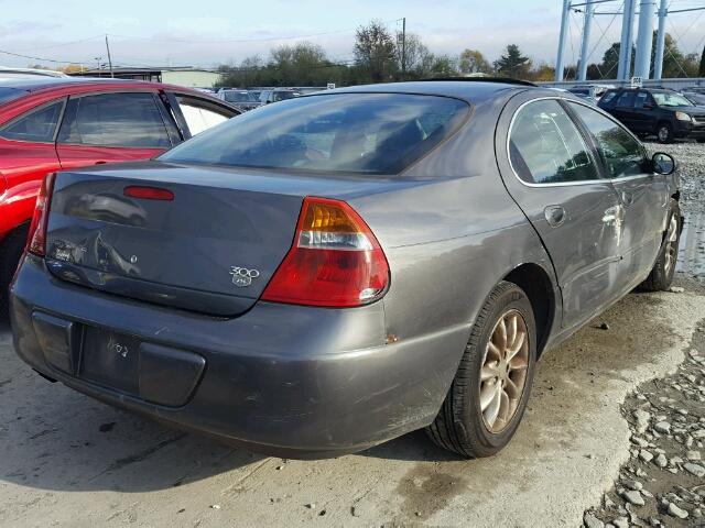 2C3AE66G34H618478 - 2004 CHRYSLER 300M GRAY photo 4