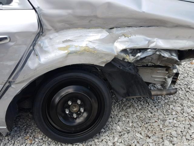 1G1ZC5EU4CF107473 - 2012 CHEVROLET MALIBU 1LT SILVER photo 9