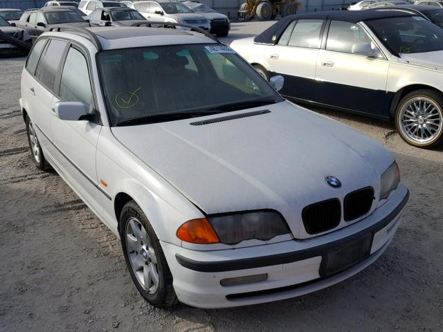 WBAAR3344YJM00107 - 2000 BMW 323 IT WHITE photo 1