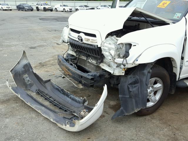 5TDZT34A46S265531 - 2006 TOYOTA SEQUOIA SR WHITE photo 9