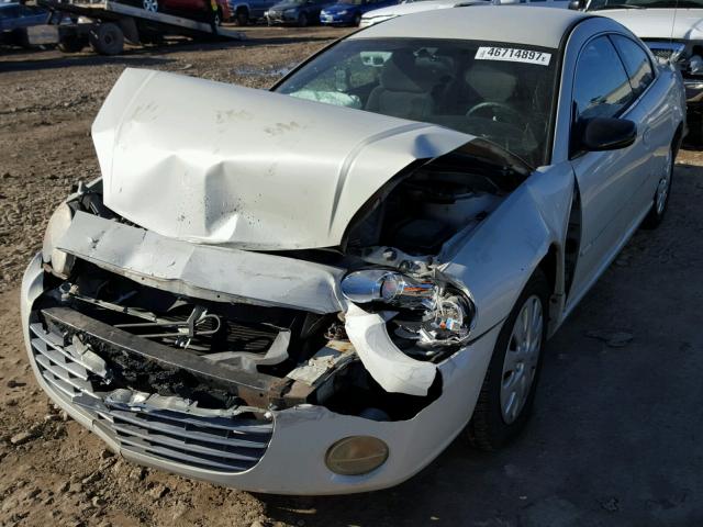 4C3AG42G93E137563 - 2003 CHRYSLER SEBRING LX WHITE photo 2