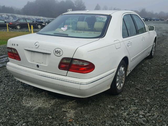 WDBJF65JX1B388771 - 2001 MERCEDES-BENZ E 320 WHITE photo 4