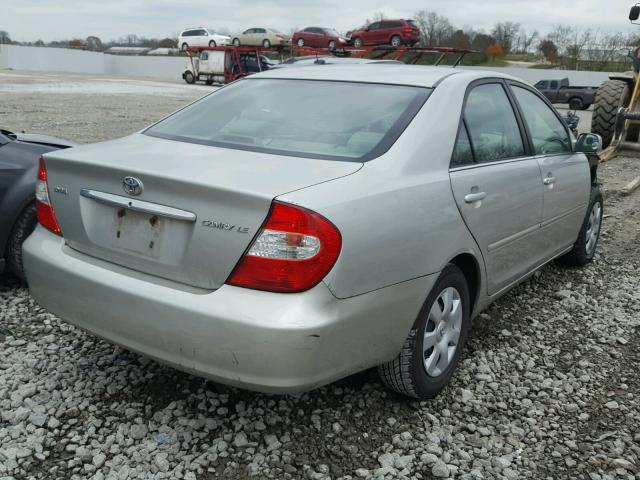 4T1BE32K03U256433 - 2003 TOYOTA CAMRY LE 银色 照片 4