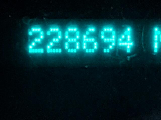 1G1ZC5EU7CF125319 - 2012 CHEVROLET MALIBU 1LT GOLD photo 8