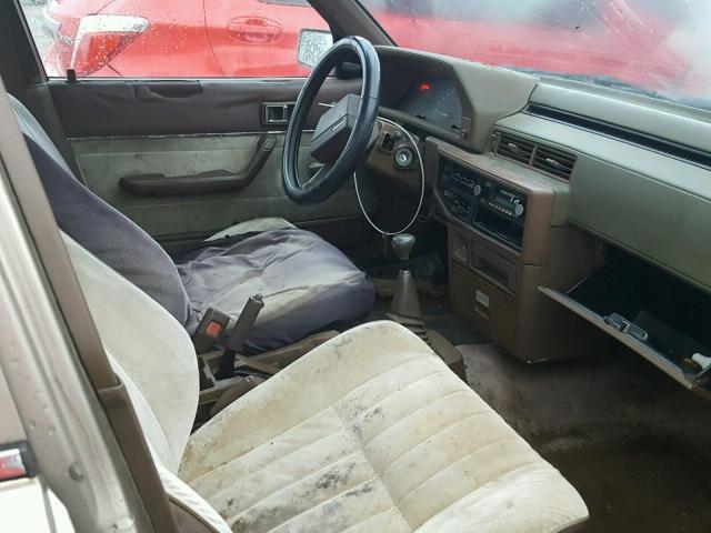 JT2SV12E0G0430042 - 1986 TOYOTA CAMRY DLX BEIGE photo 5