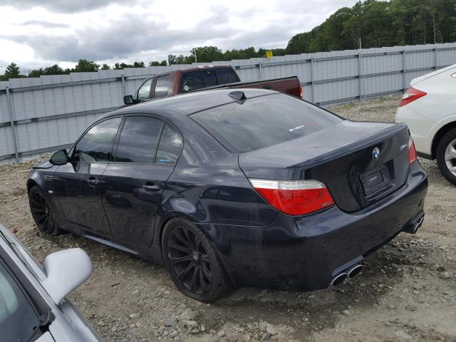 WBSNB9C56AC043343 - 2010 BMW M5 BLACK photo 3