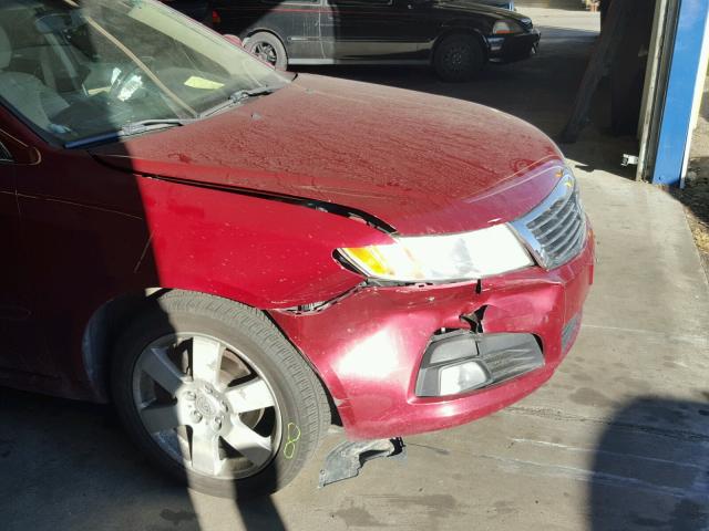 KNAGE228695353158 - 2009 KIA OPTIMA LX RED photo 9