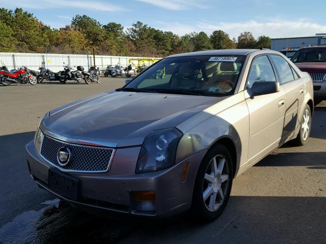 1G6DM577540119452 - 2004 CADILLAC CTS GOLD photo 2