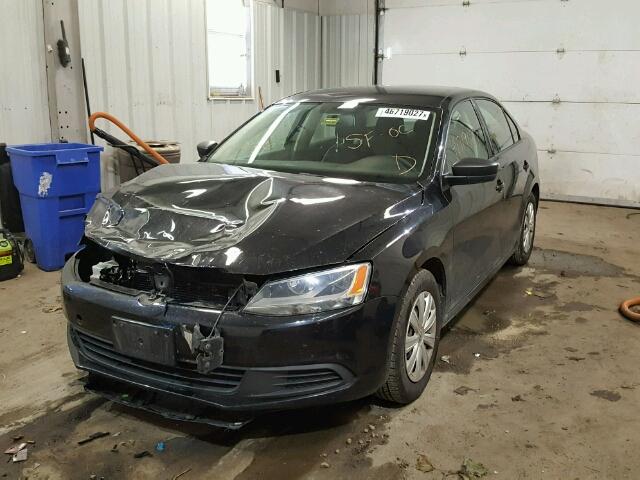 3VW1K7AJ7BM305877 - 2011 VOLKSWAGEN JETTA BASE BLACK photo 2