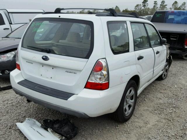 JF1SG63657H706325 - 2007 SUBARU FORESTER 2 WHITE photo 4