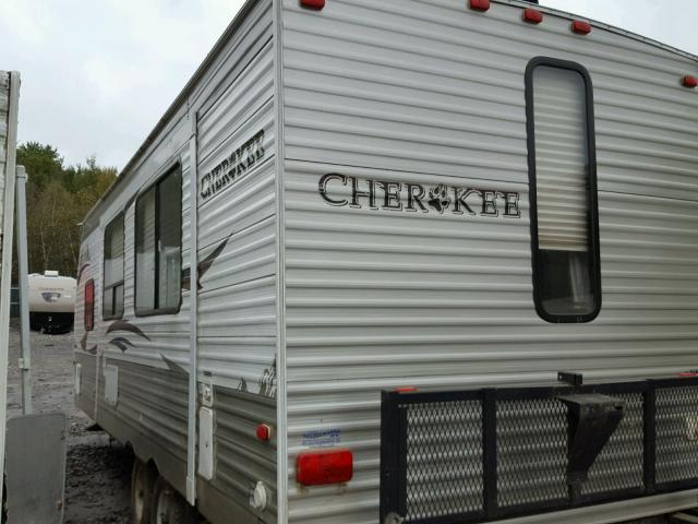 4X4TCKA2XDX114272 - 2013 CHER CHEROKEE WHITE photo 3