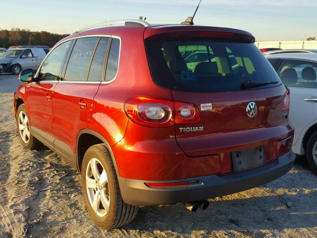 WVGAV7AXXAW003881 - 2010 VOLKSWAGEN TIGUAN S RED photo 3