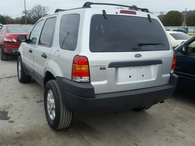 1FMYU031X4KA31788 - 2004 FORD ESCAPE XLT SILVER photo 3