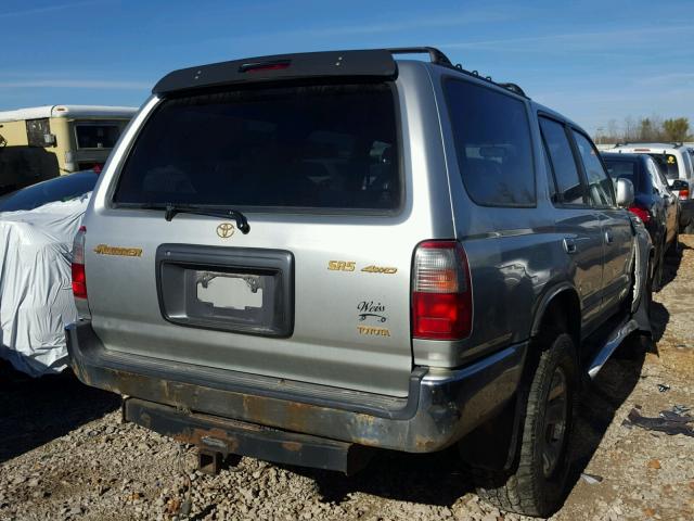 JT3HN86R8X0230456 - 1999 TOYOTA 4RUNNER SR SILVER photo 4