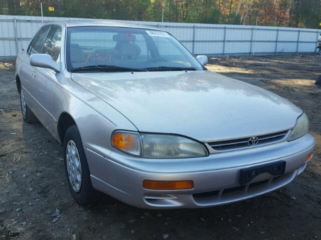 JT2BG12K7T0410641 - 1996 TOYOTA CAMRY DX TAN photo 1