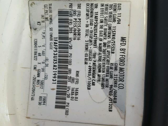 1FAFP53UX5A219931 - 2005 FORD TAURUS SE WHITE photo 10