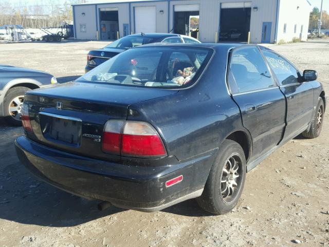 1HGCD5635VA208037 - 1997 HONDA ACCORD LX BLACK photo 4