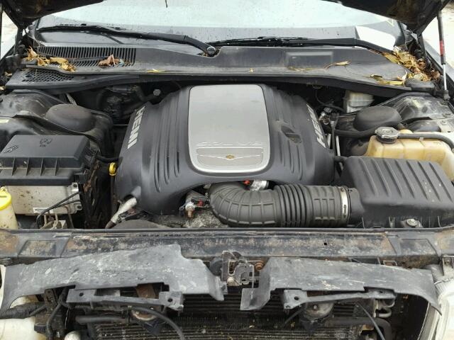 2C3AK63H65H681730 - 2005 CHRYSLER 300C BLACK photo 7