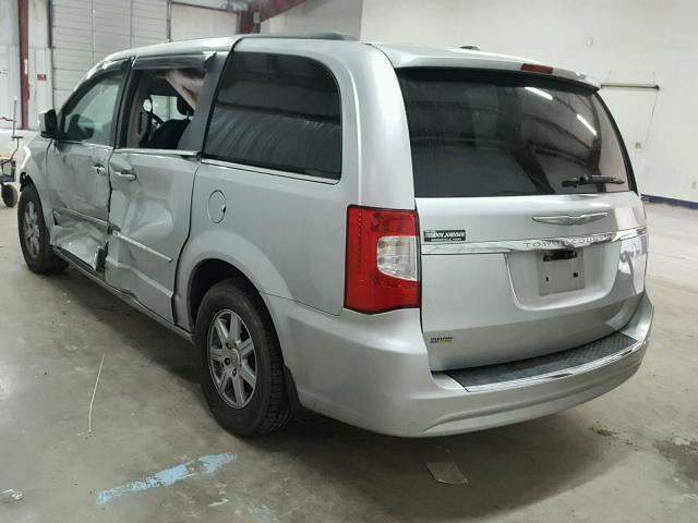 2C4RC1BG5CR312808 - 2012 CHRYSLER TOWN & COU SILVER photo 3