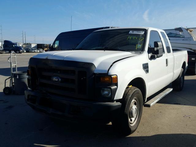 1FTSX2A5XAEB19768 - 2010 FORD F250 SUPER WHITE photo 2