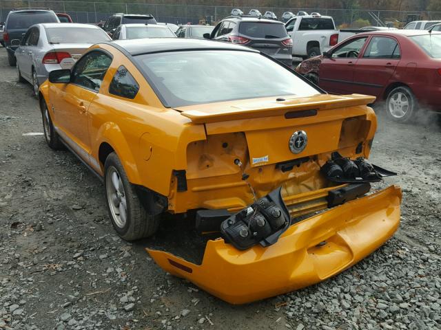 1ZVHT80N075337654 - 2007 FORD MUSTANG ORANGE photo 3