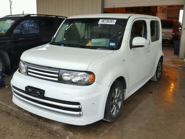 JN8AZ2KR8BT210613 - 2011 NISSAN CUBE BASE WHITE photo 2