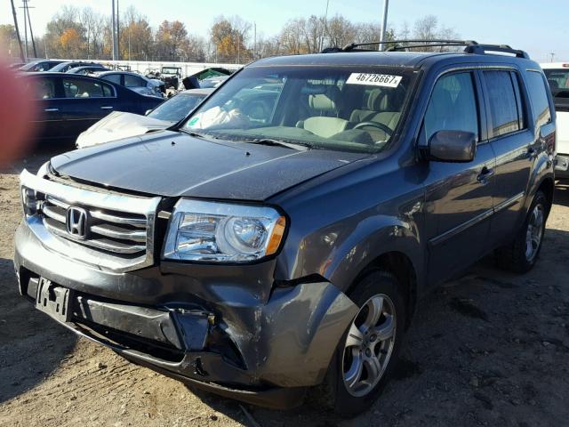 5FNYF4H44CB017020 - 2012 HONDA PILOT EX GRAY photo 2