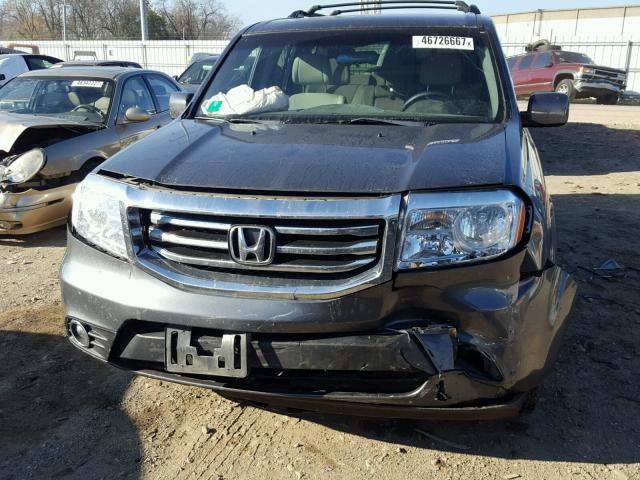 5FNYF4H44CB017020 - 2012 HONDA PILOT EX GRAY photo 9