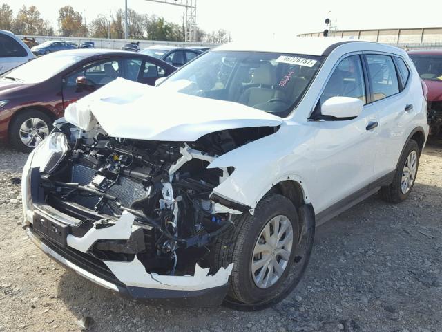 KNMAT2MV3HP586368 - 2017 NISSAN ROGUE S WHITE photo 2