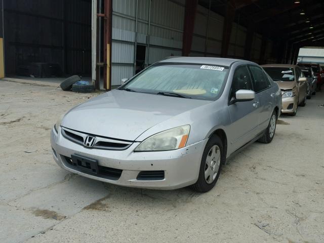 3HGCM56426G704747 - 2006 HONDA ACCORD LX SILVER photo 2