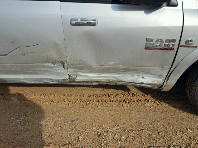 3C6UR5FL7HG725759 - 2017 RAM 2500 LARAM SILVER photo 9