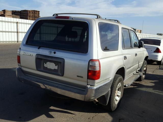 JT3GM84R4Y0054833 - 2000 TOYOTA 4RUNNER SILVER photo 4