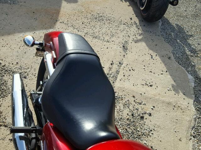 JH2RC53089K201130 - 2009 HONDA VT750 C2 RED photo 6