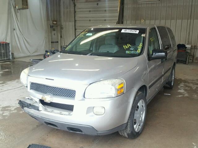 1GNDV23W68D120007 - 2008 CHEVROLET UPLANDER L 银色 照片 2