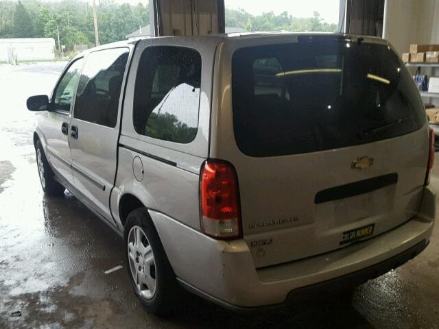 1GNDV23W68D120007 - 2008 CHEVROLET UPLANDER L 银色 照片 3