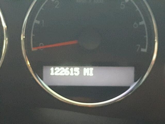 1GNDV23W68D120007 - 2008 CHEVROLET UPLANDER L 银色 照片 8