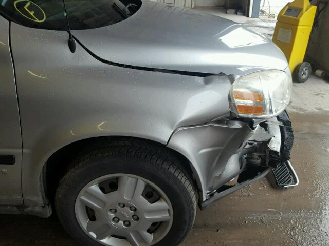 1GNDV23W68D120007 - 2008 CHEVROLET UPLANDER L 银色 照片 9